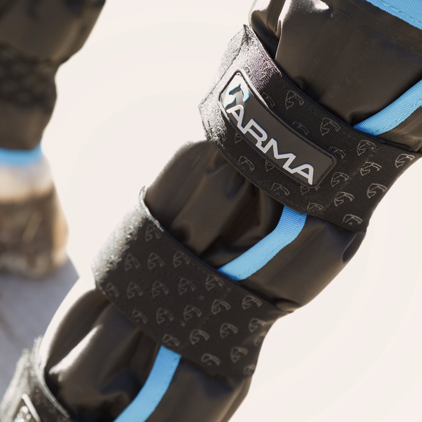 Shires ARMA SubZero Horse Ice Boots, Set of 2