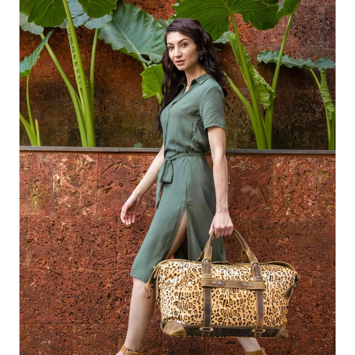 Myra Bag Vibrant Duffle Bag