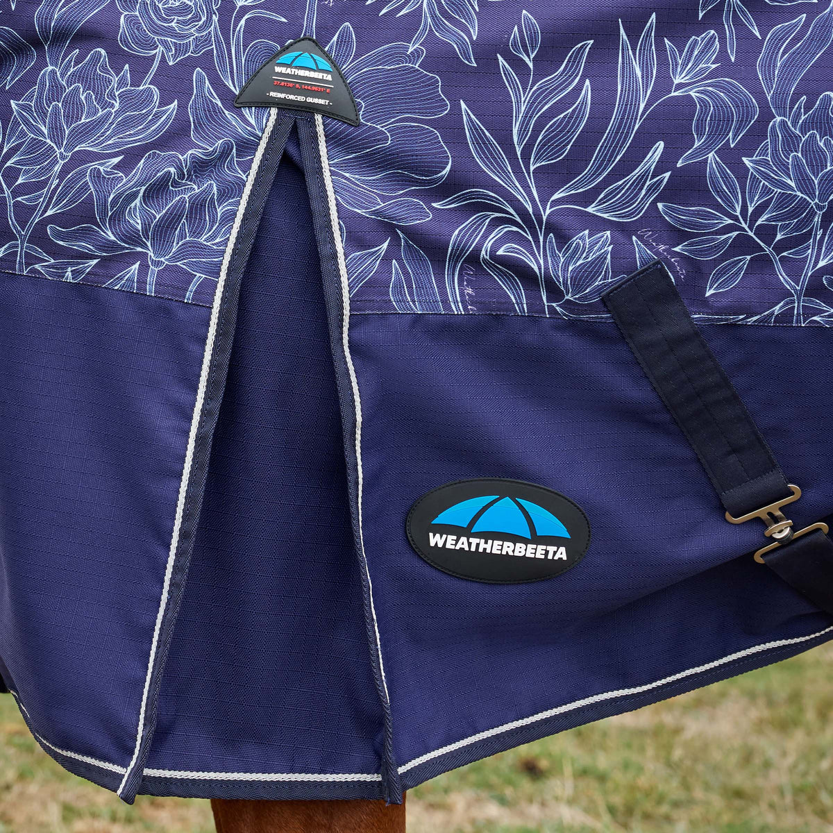 image_addtnl_3 - Floral Print - WeatherBeeta ComFiTec Limited Edition Turnout 220g - .jpg