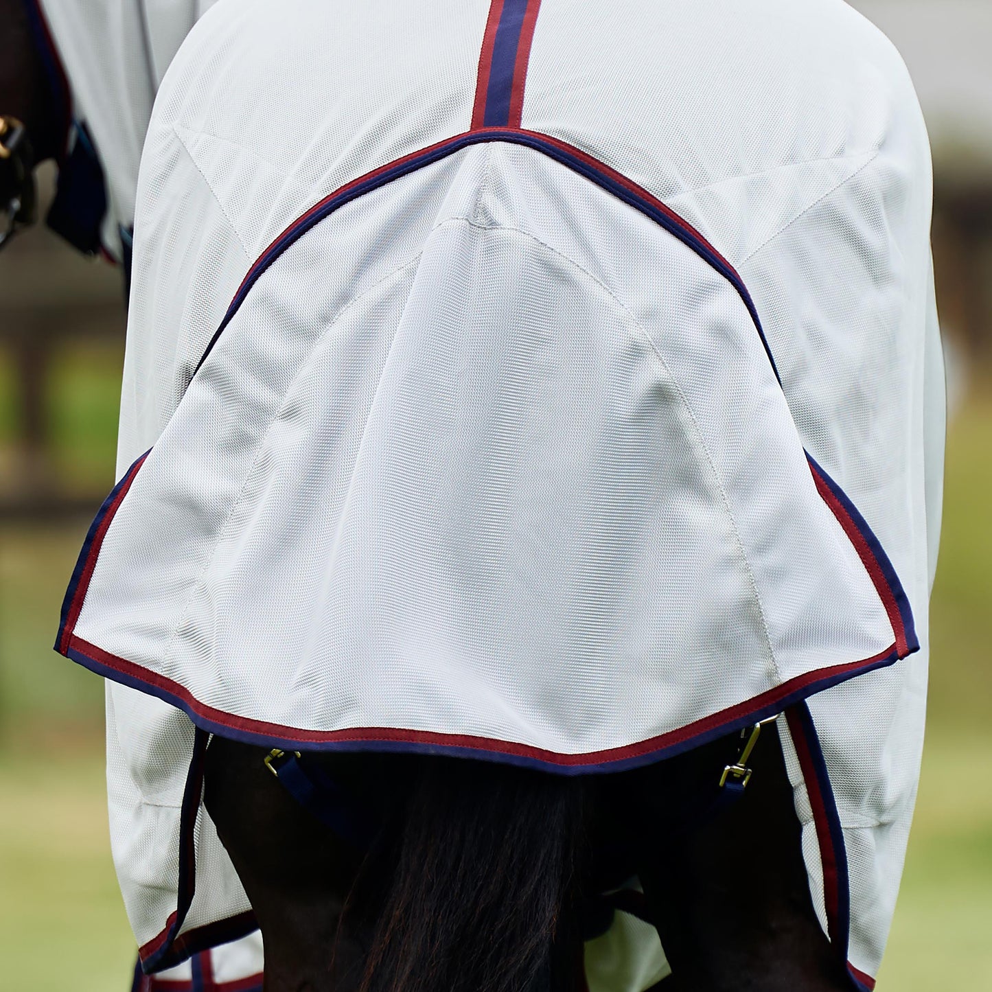 image_feature_4 - Grey/Navy/Burgundy - WeatherBeeta ComFiTec Airflow Fly Sheet Detach-A-Neck - .jpg