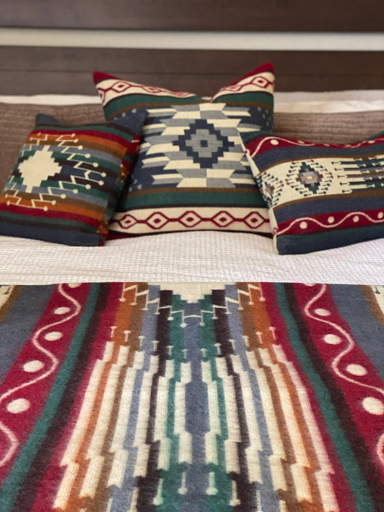 Legacy Creek Sumaco Wave Blanket