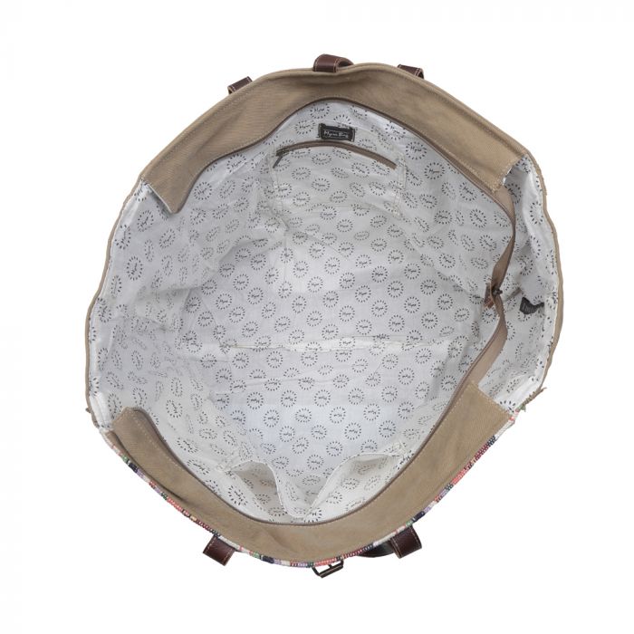 Myra Bag Pastel Hues Weekender Bag Inside